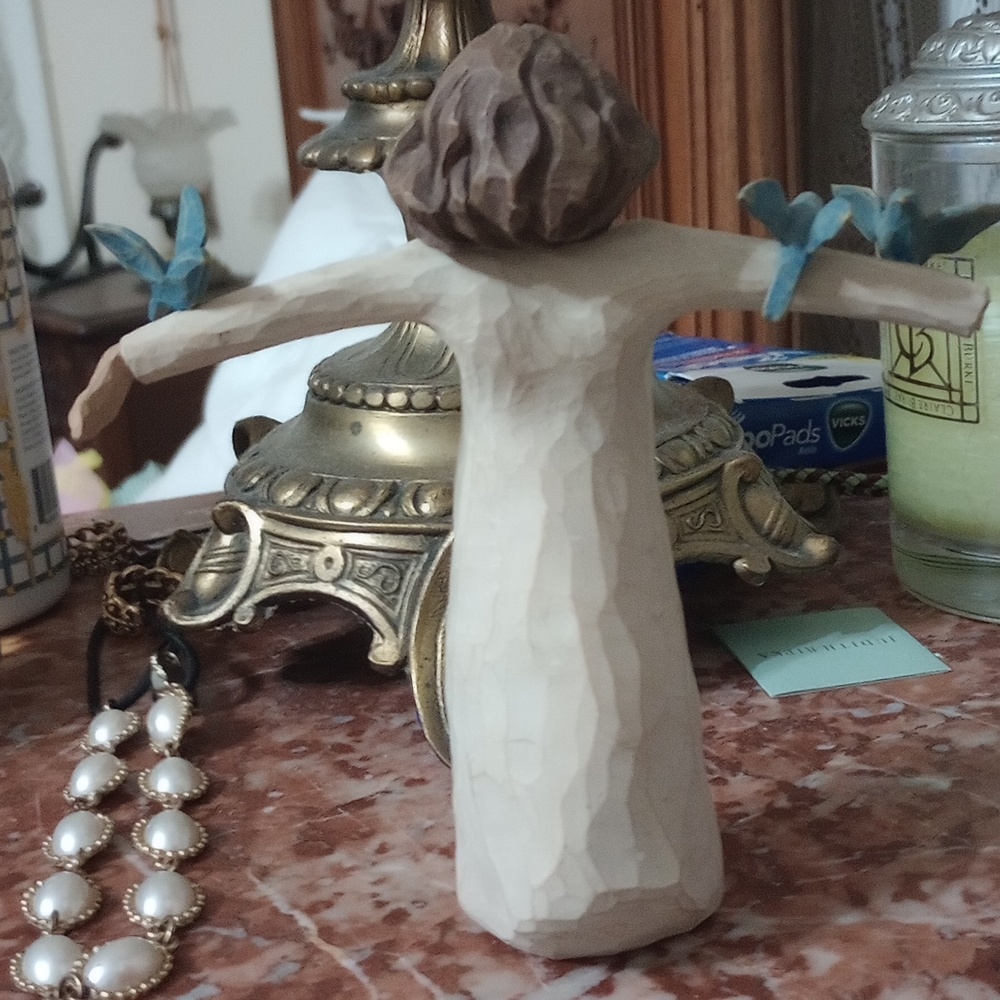 NWT WILLOW TREE "Happiness" Figurine - Picture 3 of 5